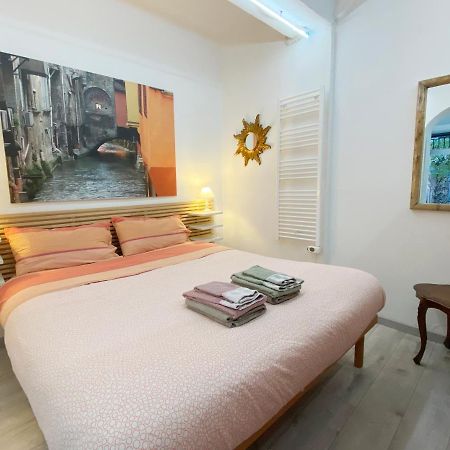 Apartmán Loft Garden In Bologna'S Heart Ospedale Rizzoli Exteriér fotografie