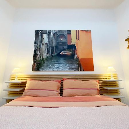 Apartmán Loft Garden In Bologna'S Heart Ospedale Rizzoli Exteriér fotografie