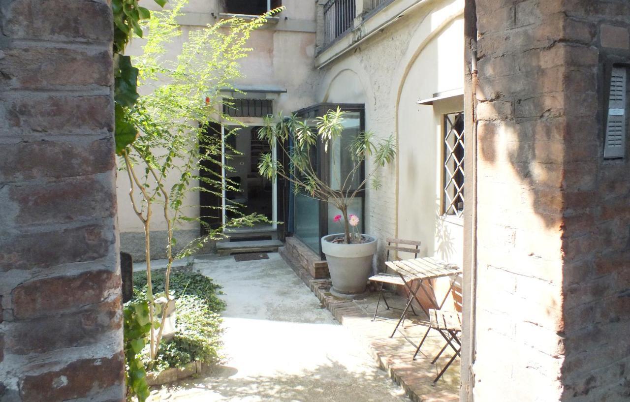 Apartmán Loft Garden In Bologna'S Heart Ospedale Rizzoli Exteriér fotografie