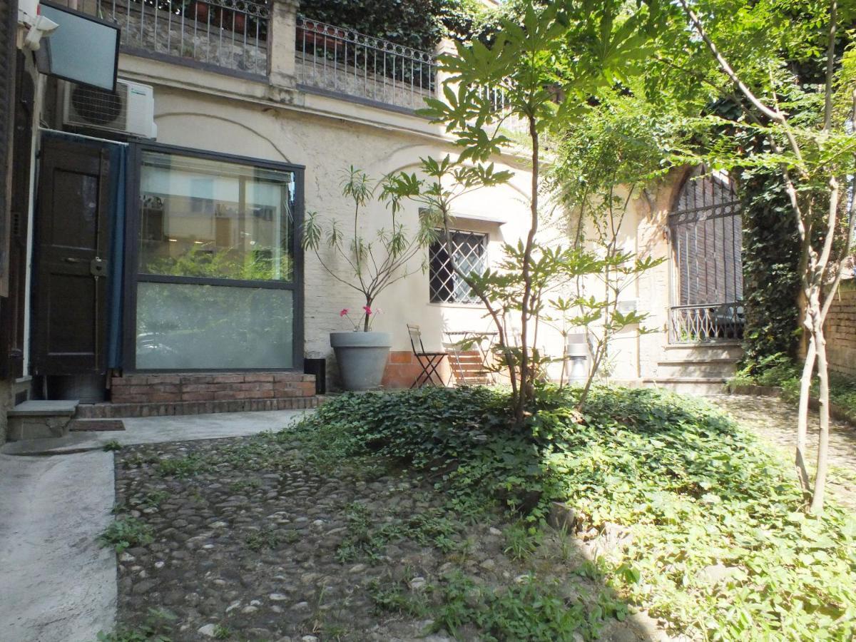 Apartmán Loft Garden In Bologna'S Heart Ospedale Rizzoli Exteriér fotografie